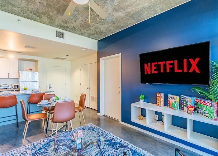 Apartment Cozy 2br Near Dt With Balcony Gym Pool Parking Wd *