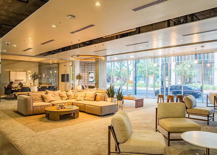 Cozy 2br Near Dt With Balcony Gym Pool Parking Wd *